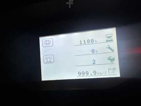Wózek terminalowy 2017  Still LTX70 (7)