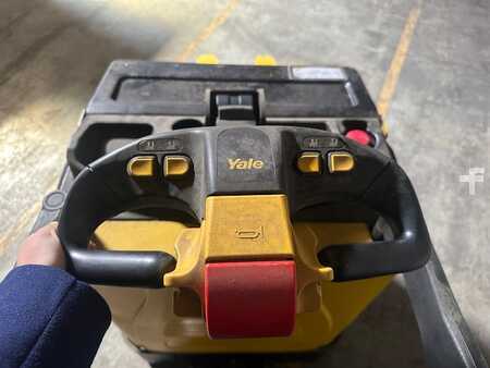 Niederhubwagen Sitz 2007  Yale MP20 (6)