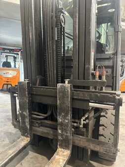 LPG Forklifts 2015  Toyota 02-8FGF18 (6)
