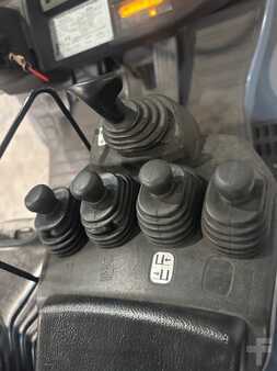 LPG Forklifts 2015  Toyota 02-8FGF18 (9)