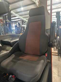 Reach Truck 2010  BT RRE140 (8)
