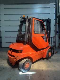 Diesel heftrucks 2000  Linde H25D-03 (3)