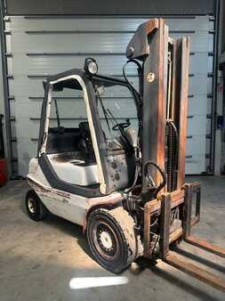 Diesel heftrucks 1999  Linde H30D-03 (2)