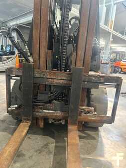 Diesel heftrucks 1999  Linde H30D-03 (6)
