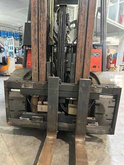 Carrelli elevatori diesel 2007  Linde H30D (6)
