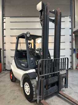 LPG VZV 2002  Linde H45T-04 (2)