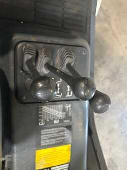 LPG VZV 2002  Linde H45T-04 (9)