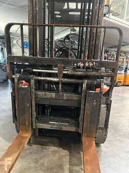Treibgasstapler 2005  Toyota 42-7FGF25 TDL/positionneur (6)