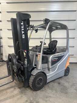 Carrelli elettrici 4 ruote 2017  Still RX60-25 (1)