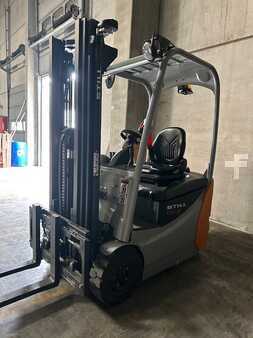 Carrelli elettrici 3 ruote 2020  Still RX50-15 (1)