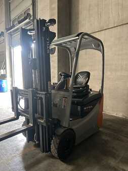 Carrelli elettrici 3 ruote 2019  Still RX50-15 (1)