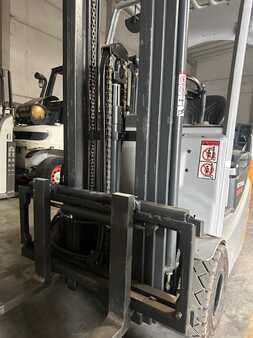 Carrelli elettrici 3 ruote 2019  Still RX50-15 (6)