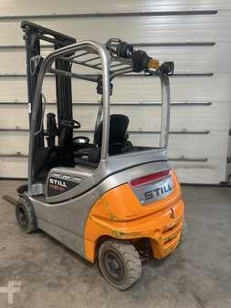 Carrelli elettrici 4 ruote 2015  Still RX20-20P (4)