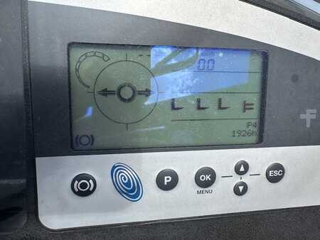 Retráctil 2017  Still FM-X12 (8)