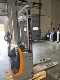 Apilador eléctrico 2019  Still EXV12 (10)