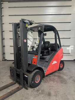 LPG heftrucks 2005  Linde H25T 3500 heures (1)