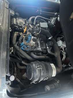 LPG heftrucks 2005  Linde H25T 3500 heures (16)