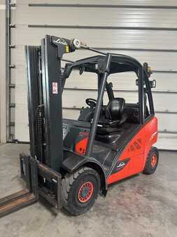 LPG heftrucks 2016  Linde H25T-02 4668 heures (1)