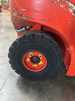 LPG heftrucks 2016  Linde H25T-02 4668 heures (13)