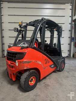 LPG heftrucks 2016  Linde H25T-02 4668 heures (3)