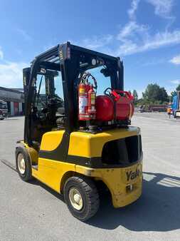Empilhador a gás 2013  Yale GLP25VX (3)