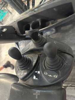Dieselový VZV 2007  Linde H30D (10)