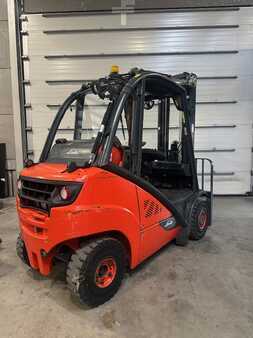 LPG heftrucks 2015  Linde H25T-02 (3)