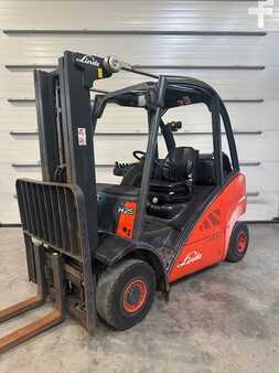 LPG heftrucks 2012  Linde H25T-01 (1)
