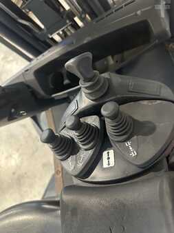 LPG heftrucks 2012  Linde H25T-01 (10)