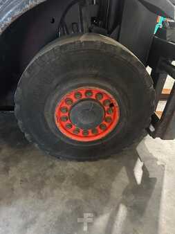 LPG heftrucks 2012  Linde H25T-01 (12)