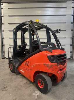 LPG heftrucks 2012  Linde H25T-01 (4)