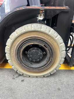 Gasoltruck 2015  Toyota 02-8FGF18 (12)