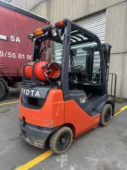 Gasoltruck 2015  Toyota 02-8FGF18 (3)