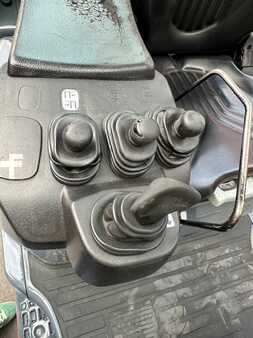 Gasoltruck 2015  Toyota 02-8FGF18 (8)