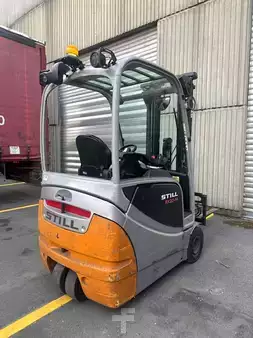 Eléctrica de 3 ruedas 2017  Still RX20-14 triplex 5250mm 1770 heures (3)