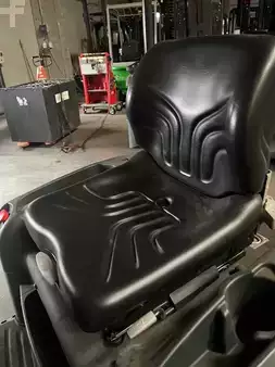 Terminaltraktor 2017  Linde P60 1020 heures extraction latérale (5)