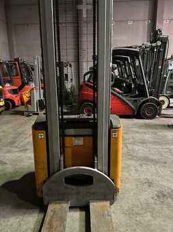 Hochhubwagen 2013  Still EGV16 fourches courtes (4)