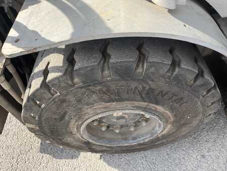 Treibgasstapler 2015  Still RX70-25T  .rotator 1405 heures (11)