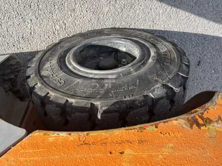 Treibgasstapler 2015  Still RX70-25T  .rotator 1405 heures (8)