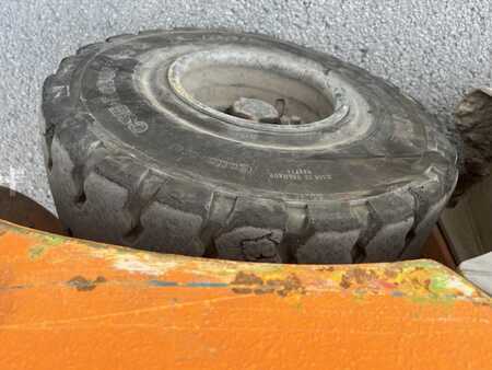 Treibgasstapler 2015  Still RX70-25T  .rotator 1405 heures (9)