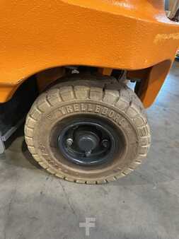 Elektro čtyřkolový VZV 2019  Still RX60-30L triplex 6040mm (12)