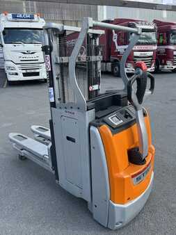 Hochhubwagen 2019  Still EXD20  526 heures (2)