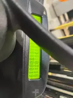 Chariots élévateurs GPL 2012  Hyster H3.5FT (10)