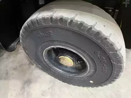 Chariots élévateurs GPL 2012  Hyster H3.5FT (11)