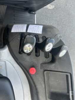 Eléctrico - 3 rodas 2013  Still RX20-15 triplex 4620mm (10)