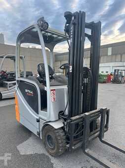 Eléctrico - 3 rodas 2013  Still RX20-15 triplex 4620mm (2)