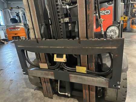 Empilhador a gás 2013  Linde H20T-01 triplex 4 lignes hydrauliques (5)