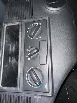 Empilhador a gás 2013  Linde H20T-01 triplex 4 lignes hydrauliques (9)