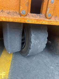 Chariots électriques à 3 roues 2017  Still RX50-13 triplex 4320mm (12)