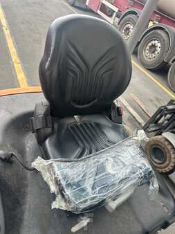 Chariots électriques à 3 roues 2017  Still RX50-13 triplex 4320mm (9)